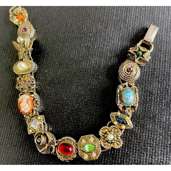 Vintage Victorian Revival Slide Charm Bracelet Flower Cameo Bee Glass 7” - Picture 7 of 10